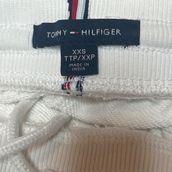 Tommy Hilfiger white sweatpants - Picture 2 of 5